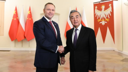 Wang Yi calls for continued development of China-Poland partnership