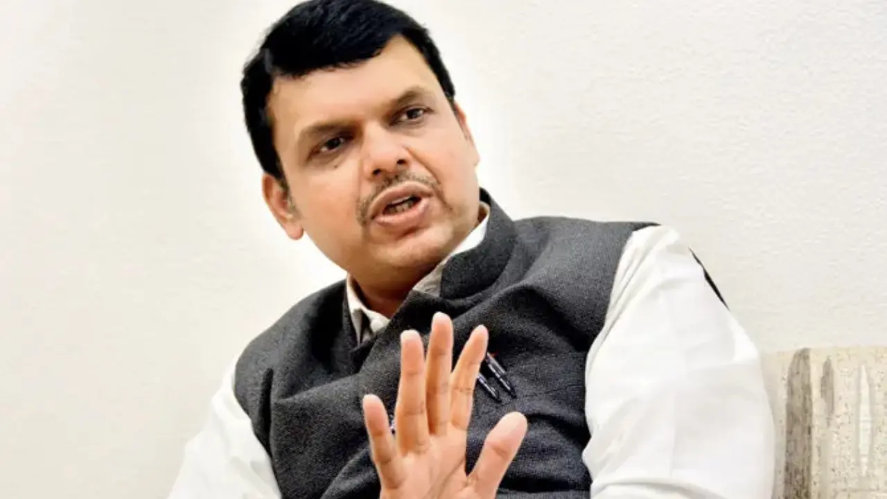Rahul Gandhi speaks like an `urban Maoist`: Maharashtra CM Fadnavis