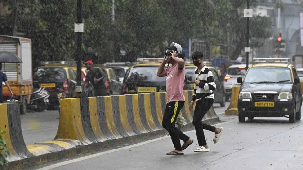 Mumbai weather updates: City braces for moderate rain, high tides today