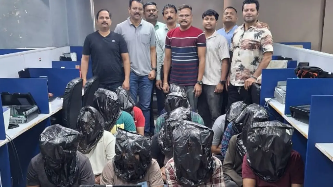 Mumbai Police raid fake call centre in Goregaon