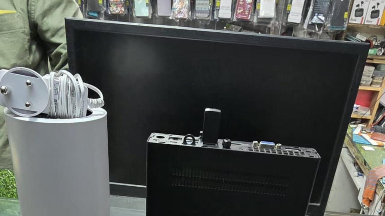 Mumbai Crime Branch busts illegal mobile IMEI numbers tampering racket, two held